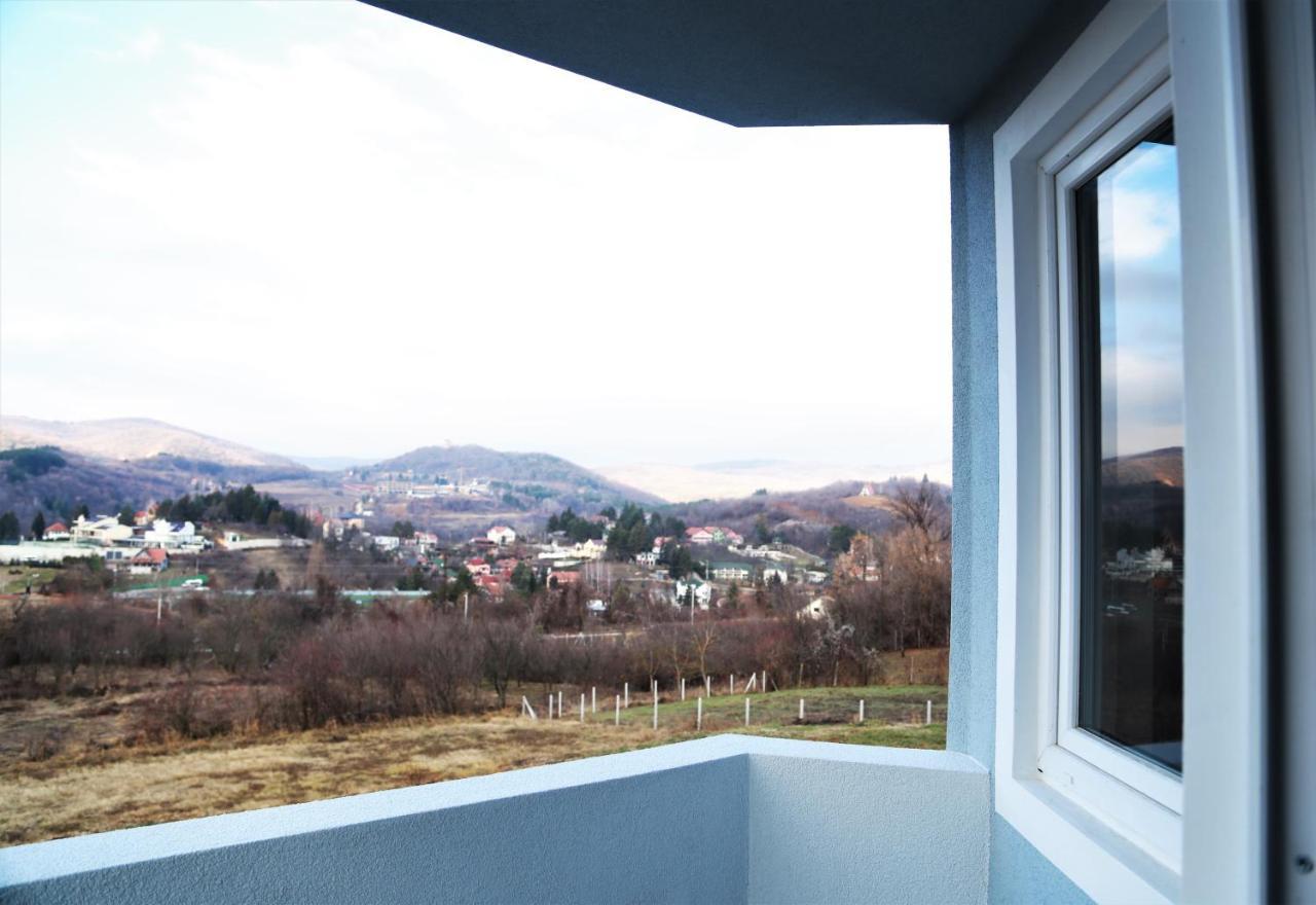 Fruskogorska Idila Apartmani Vrdnik Eksteriør bilde